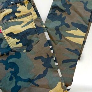 NWT LEVIS PREMIUM 511 SLIM CAMO JEANS SIZE 34x30